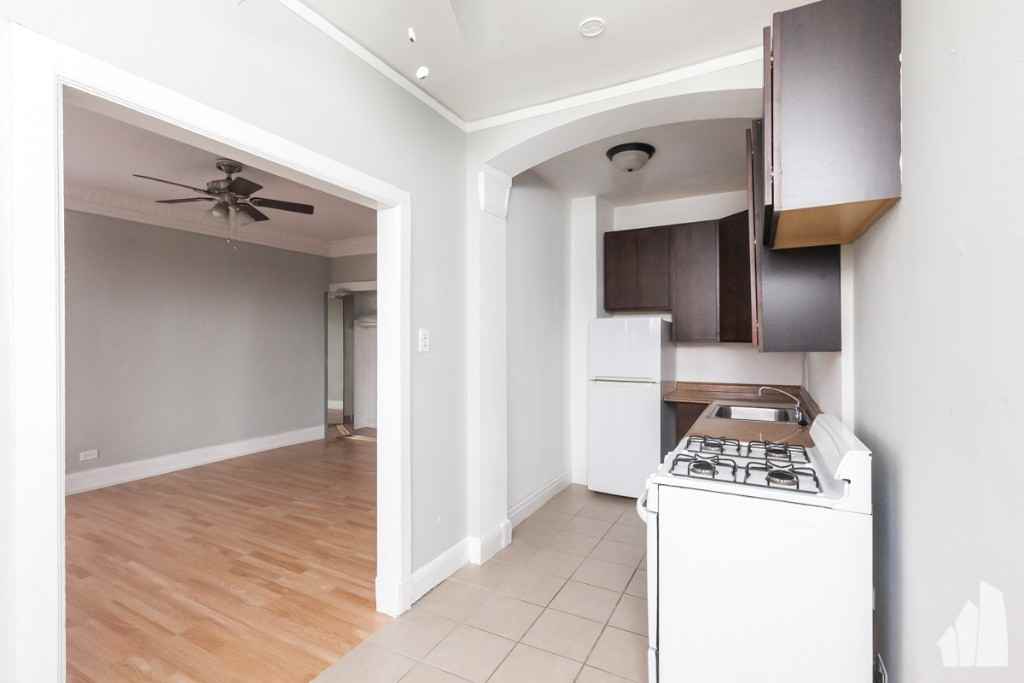 3831 N Fremont St #509 - Photo 3 of 6