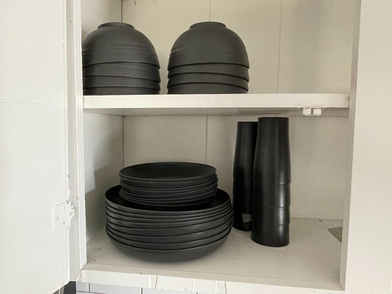 E Phillips St - Photo 3 of 23