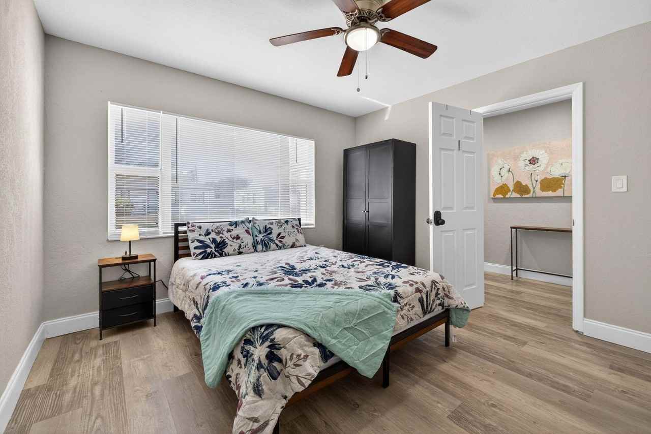 37th St S - Photo 2 of 24