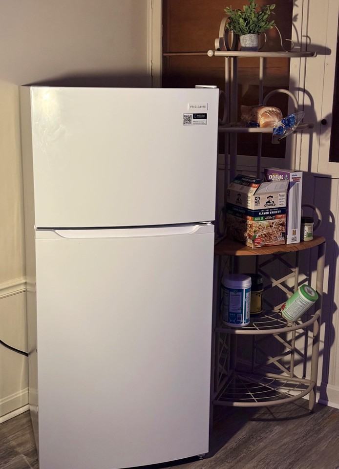 Sadie Ln - Photo 3 of 18