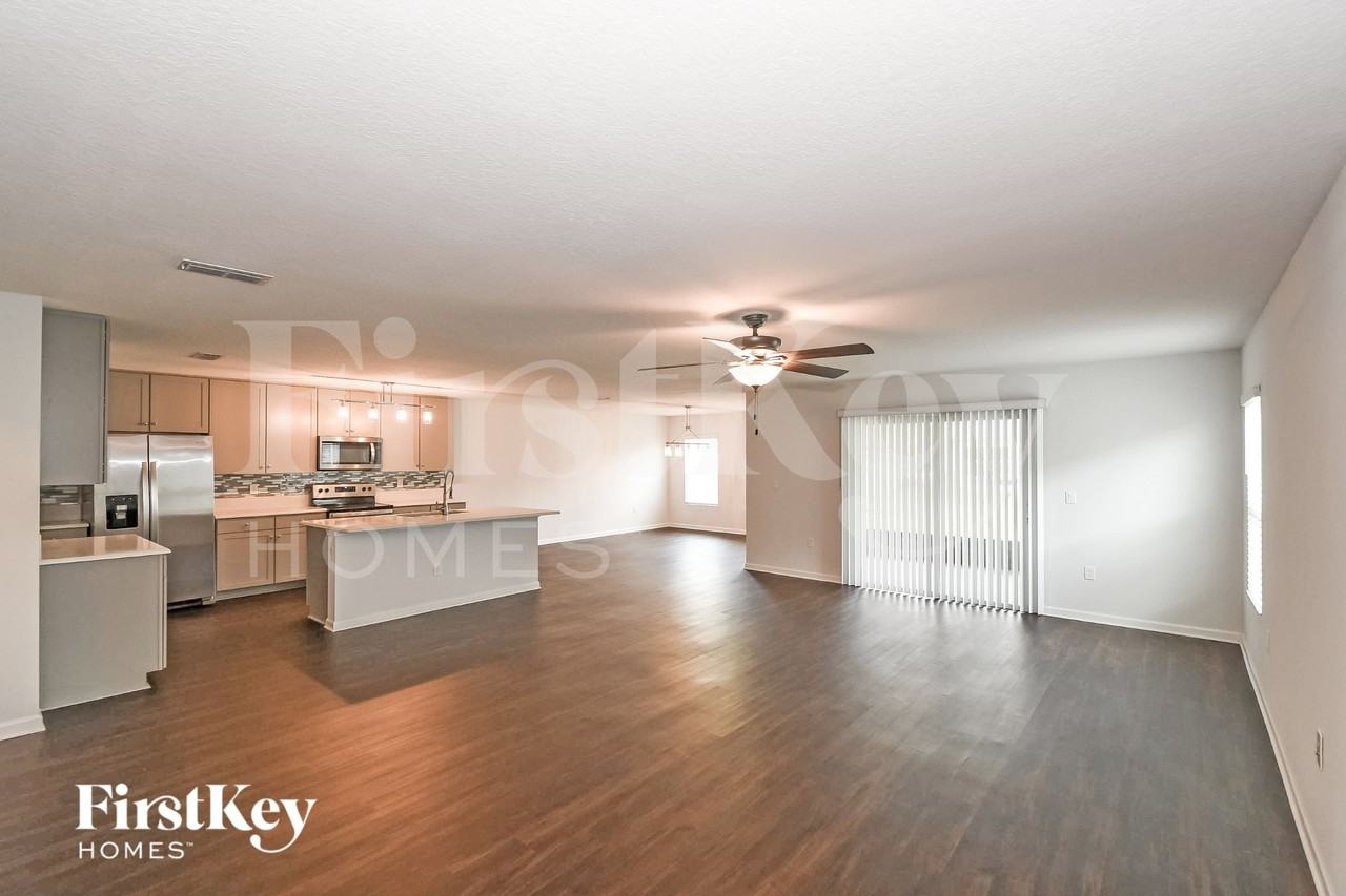 2016 Edmund Randolph Ct - Photo 3 of 15