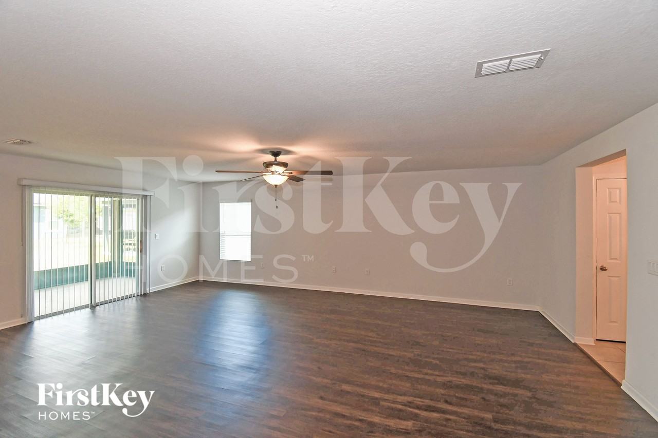 2016 Edmund Randolph Ct - Photo 5 of 15