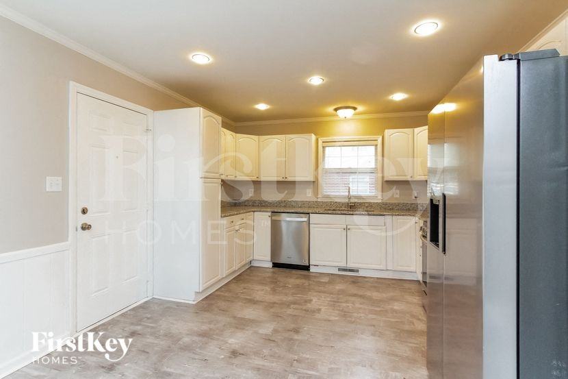 6814 Elm Forest Dr - Photo 6 of 15