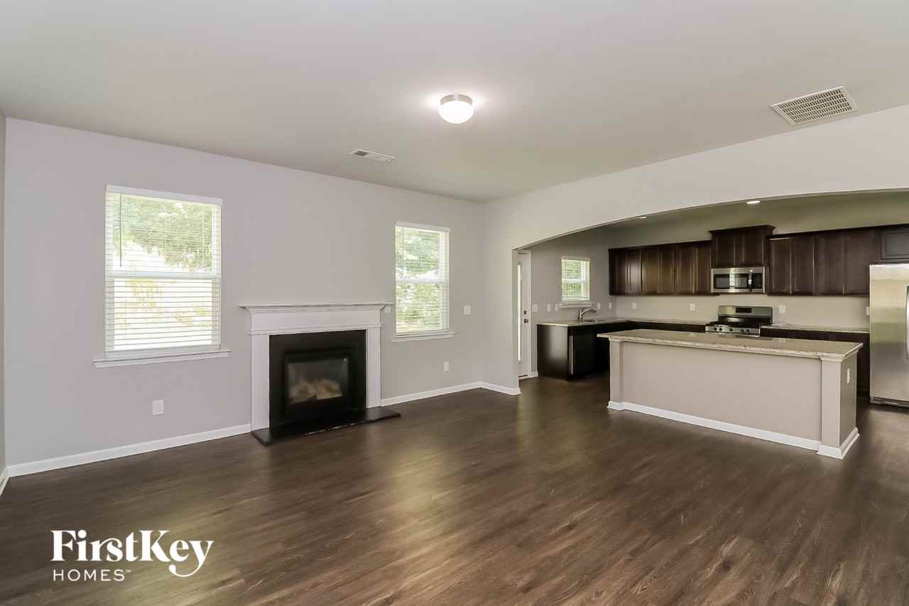 203 Pinnacle Point Ct - Photo 3 of 15