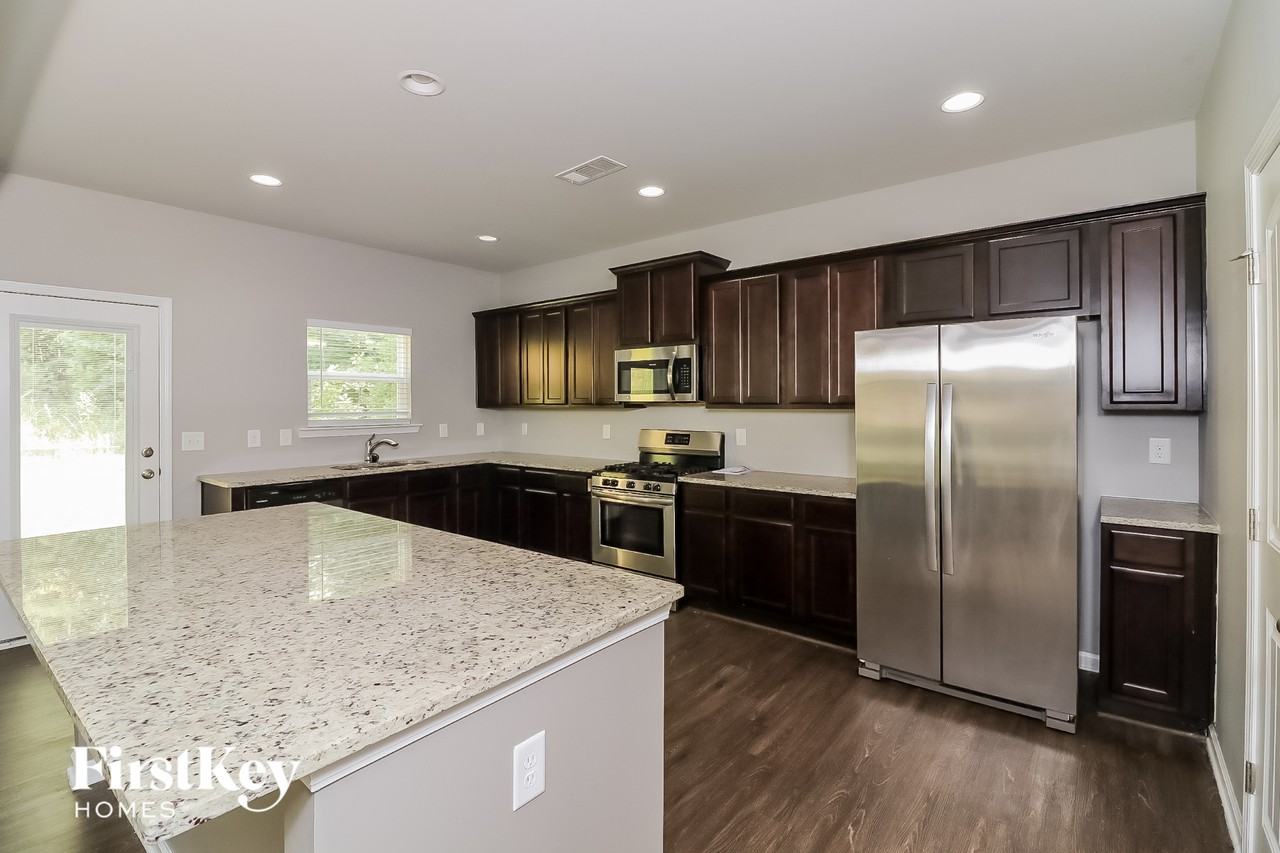 203 Pinnacle Point Ct - Photo 6 of 15