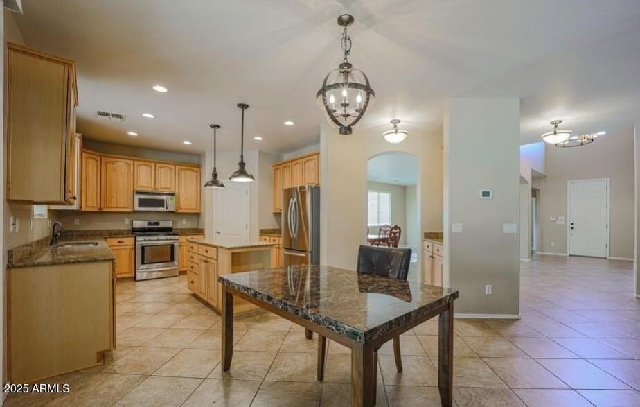 17269 W Morning Glory St - Photo 3 of 7