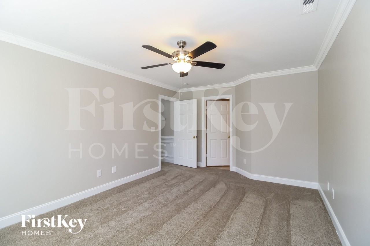 909 Woodview Ridge Trl - Photo 7 of 15