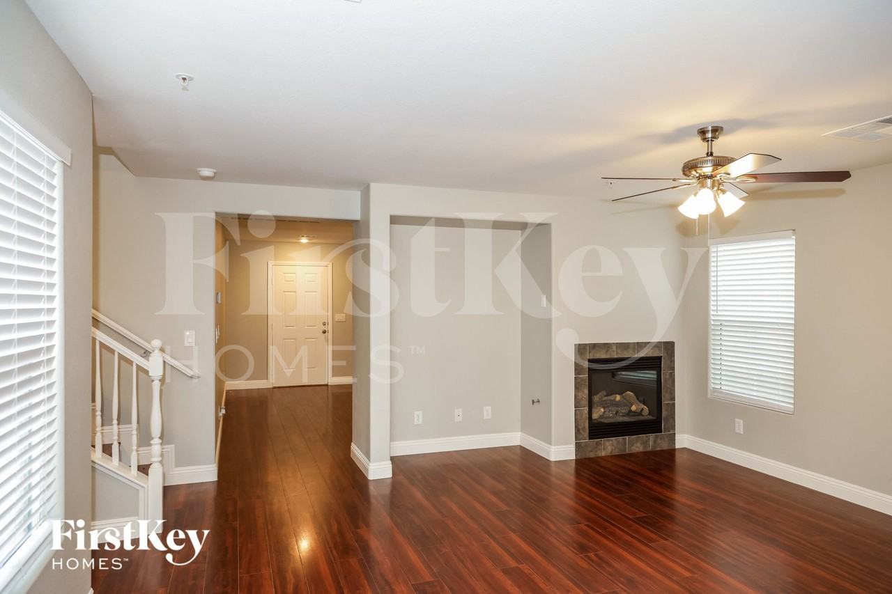 152 Calm Morning Ave - Photo 6 of 15