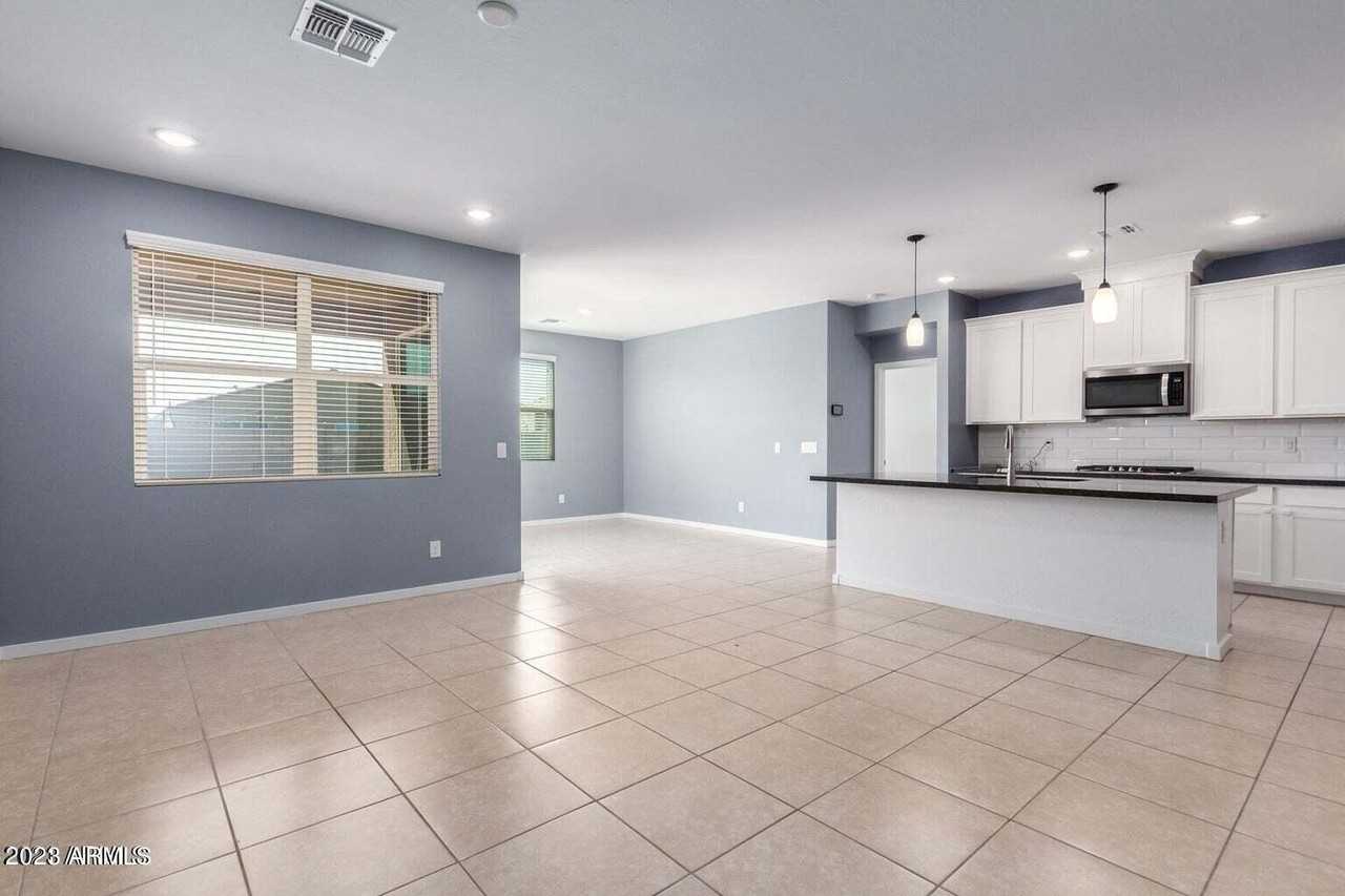 4071 E Giara St - Photo 3 of 21