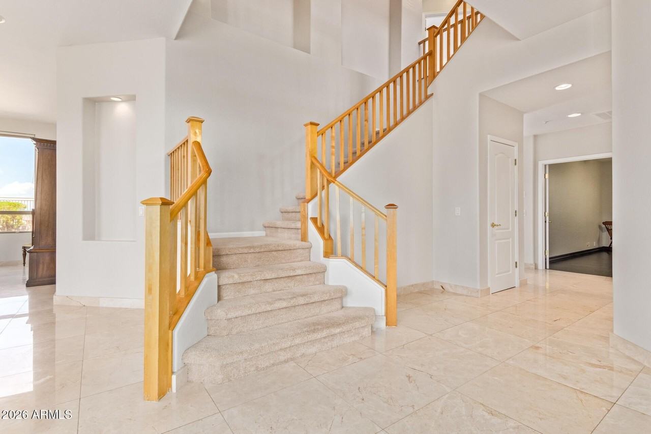 10872 E Raintree Dr - Photo 4 of 43