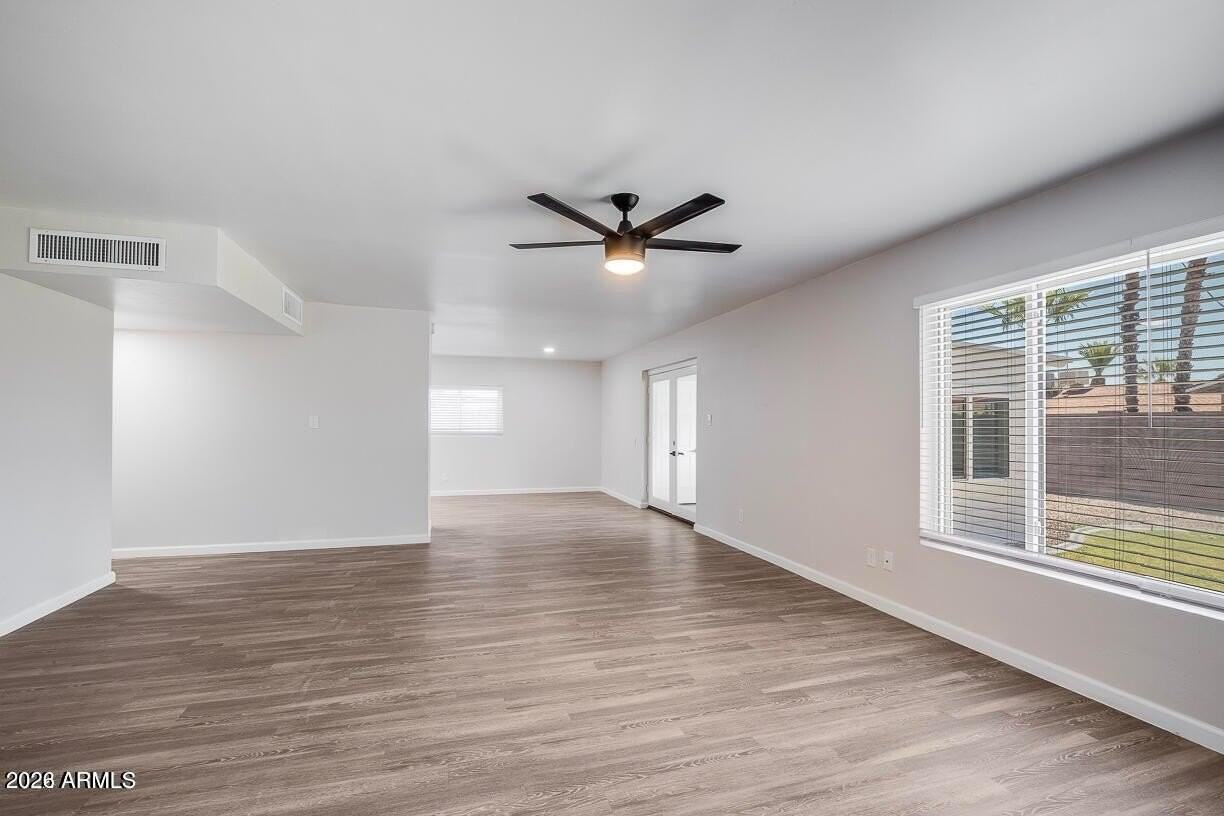 8519 E Sheridan St - Photo 2 of 9