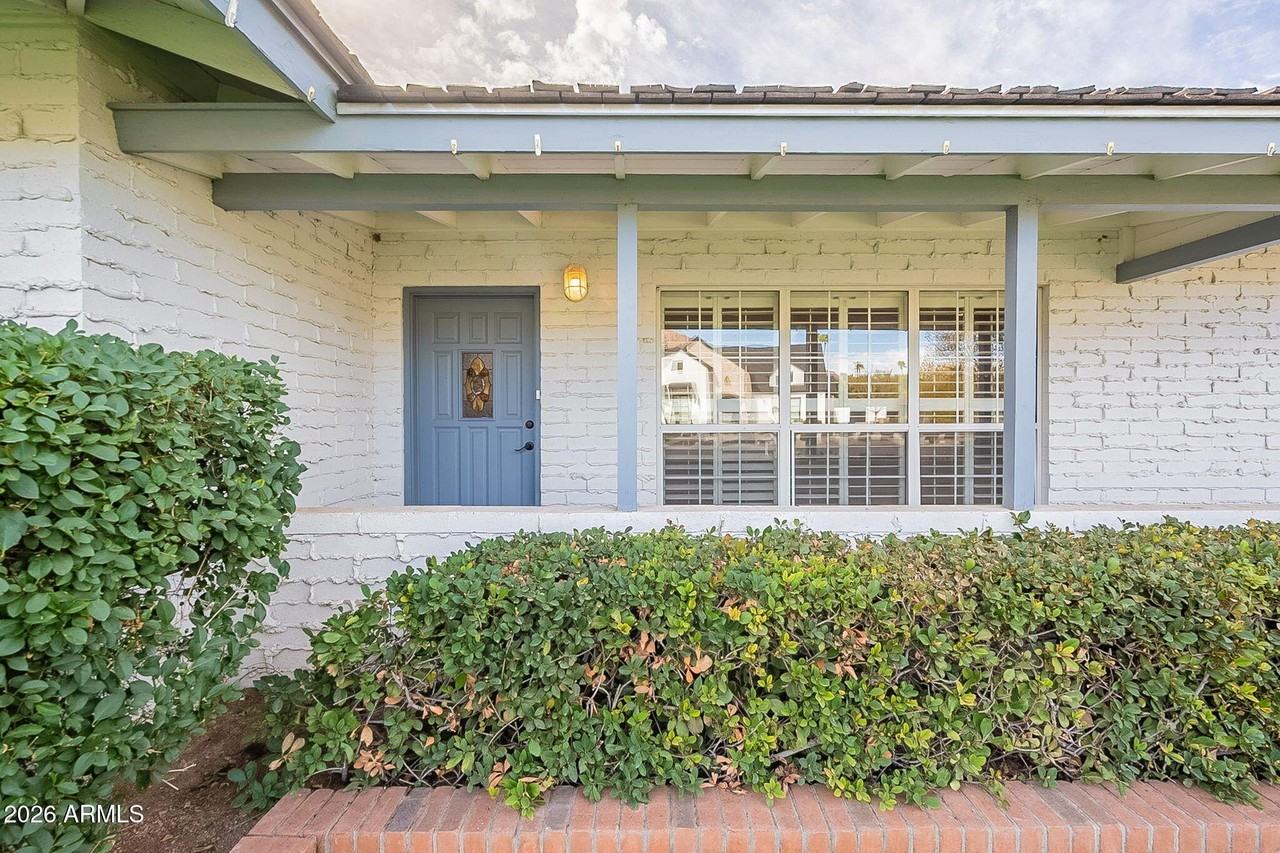 5715 E Calle Del Paisano - Photo 4 of 36