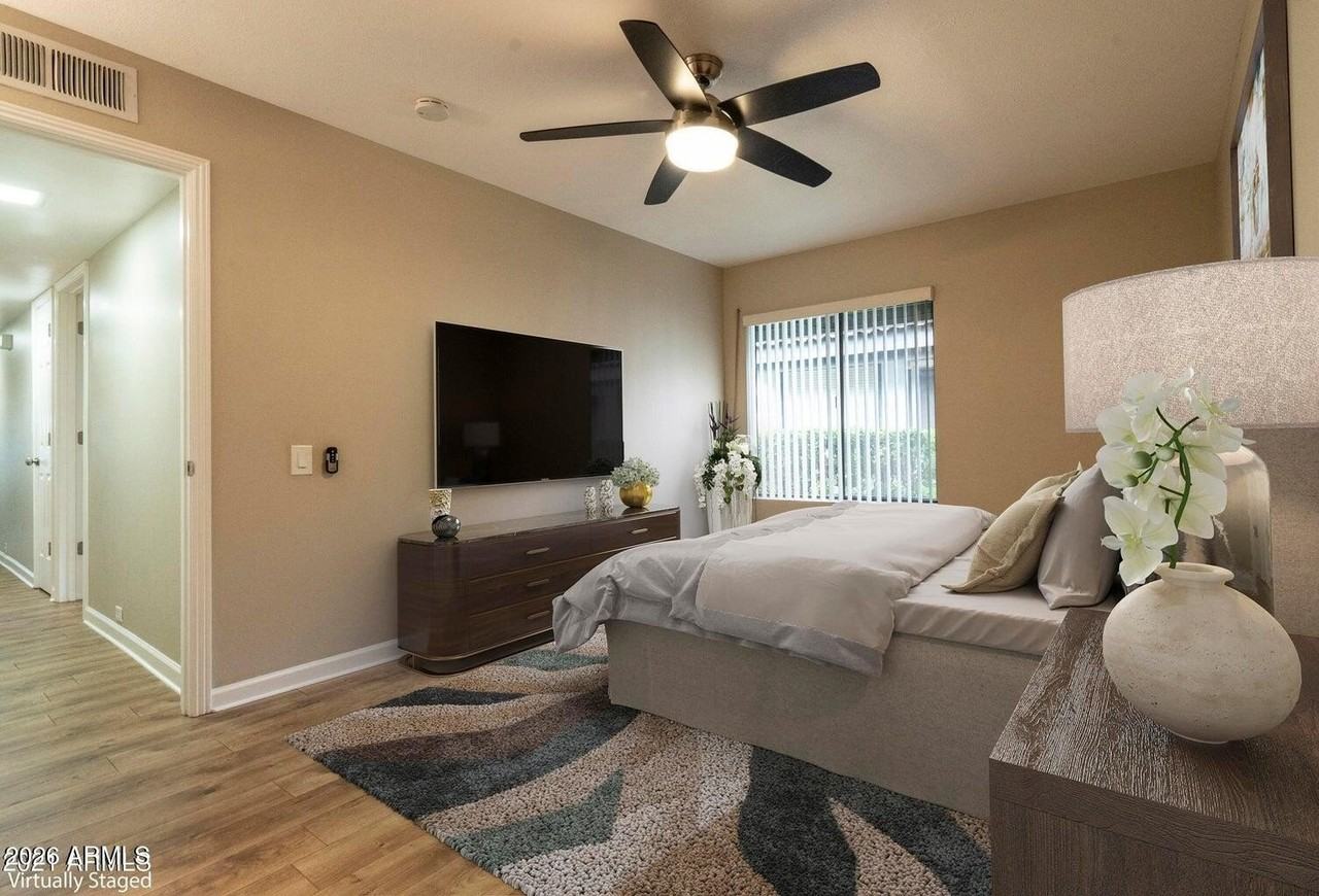 4313 N 28th St - Photo 2 of 15