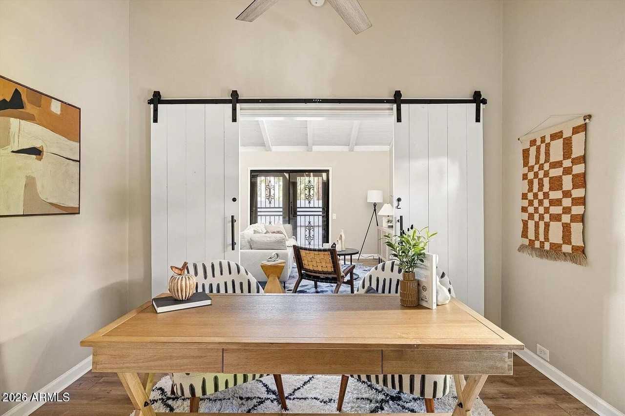 4313 N 28th St - Photo 3 of 15