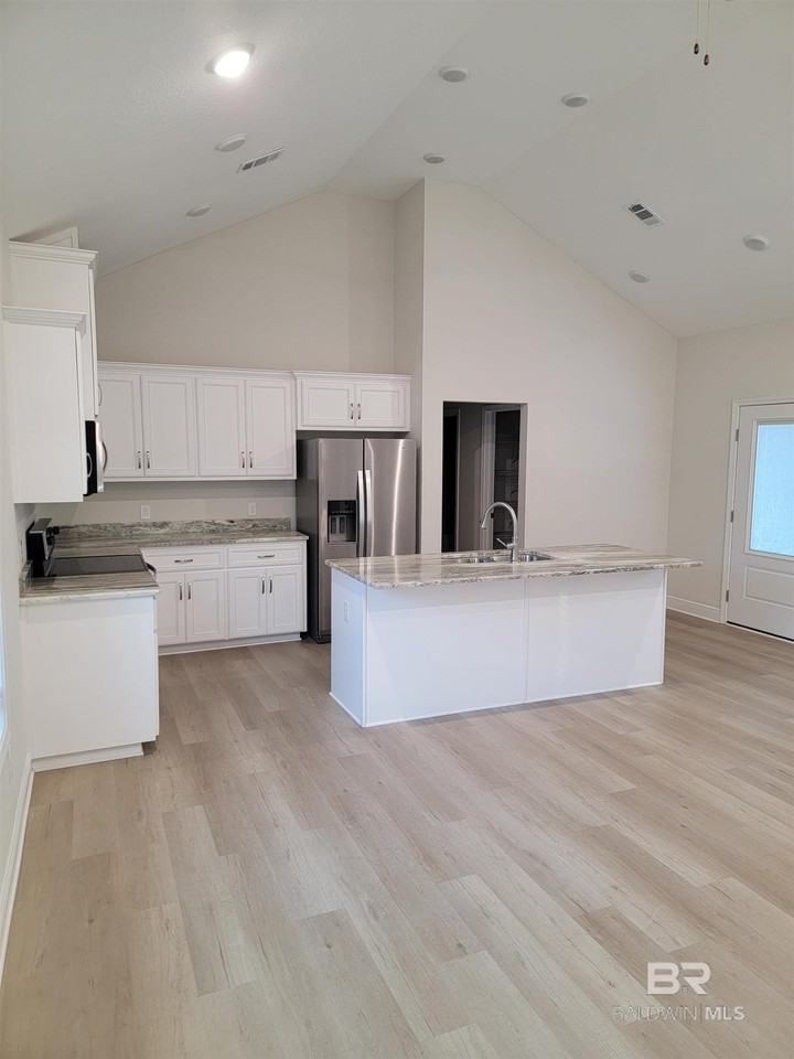 13219 2nd St - Photo 7 of 18