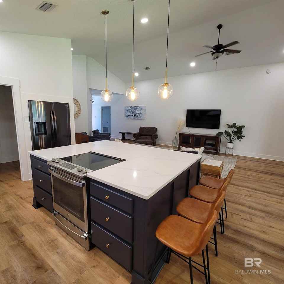 4219 Coyote Ln - Photo 4 of 20