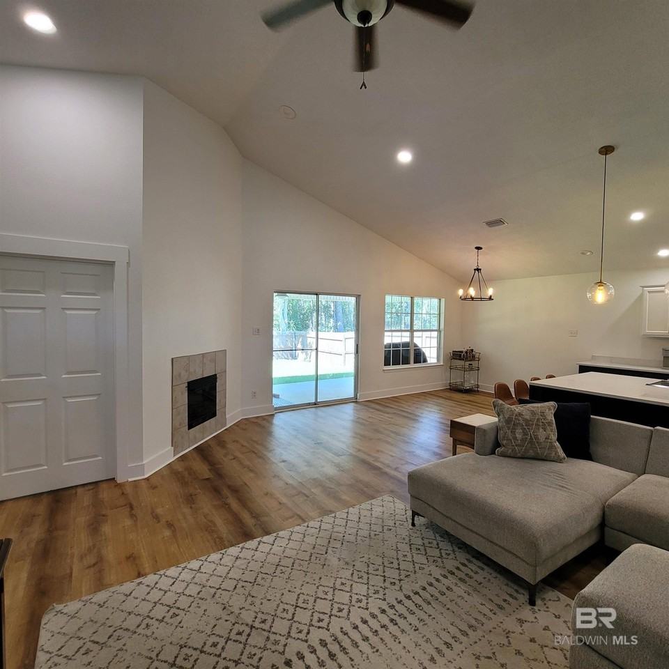 4219 Coyote Ln - Photo 5 of 20