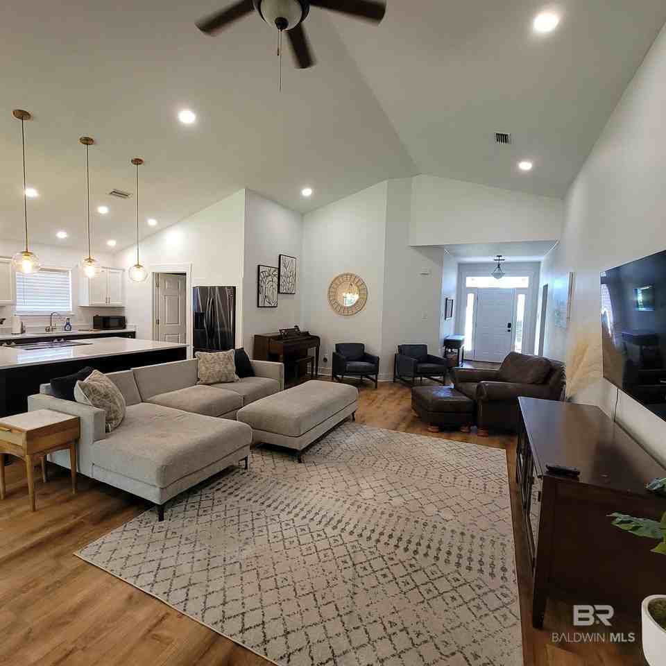 4219 Coyote Ln - Photo 6 of 20