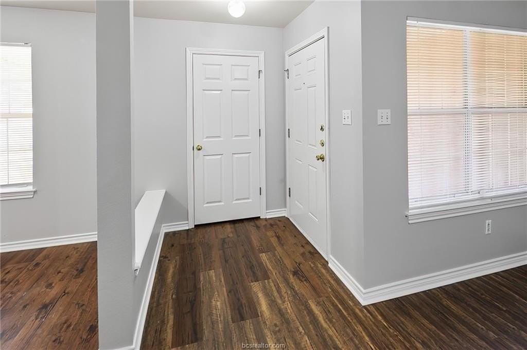 2034 Legacy Ln - Photo 4 of 25