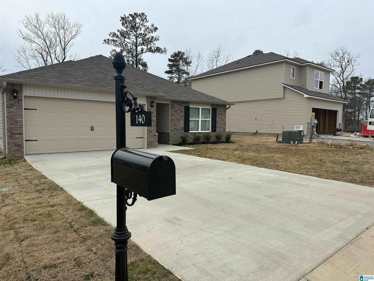 140 Andrew Ln - Photo 2 of 23