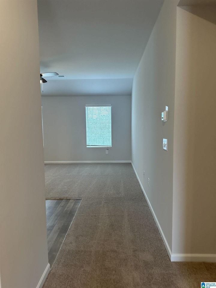 140 Andrew Ln - Photo 6 of 23