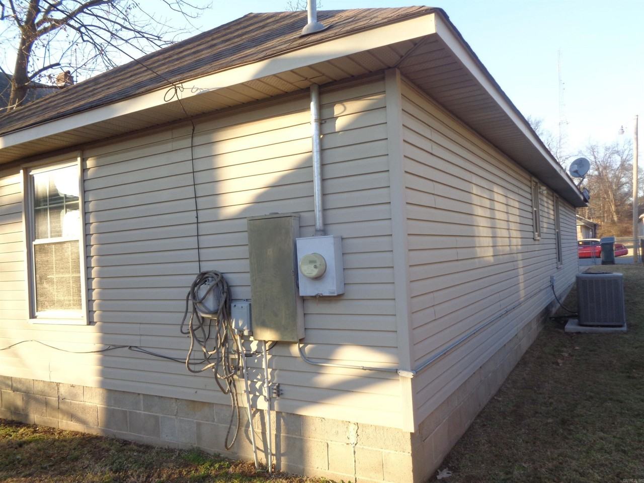 4009 W 11th St - Photo 6 of 32