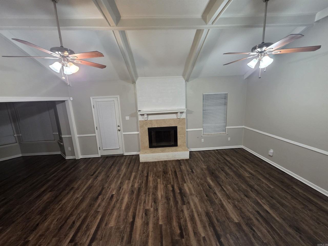 204 Otter Pl - Photo 4 of 23