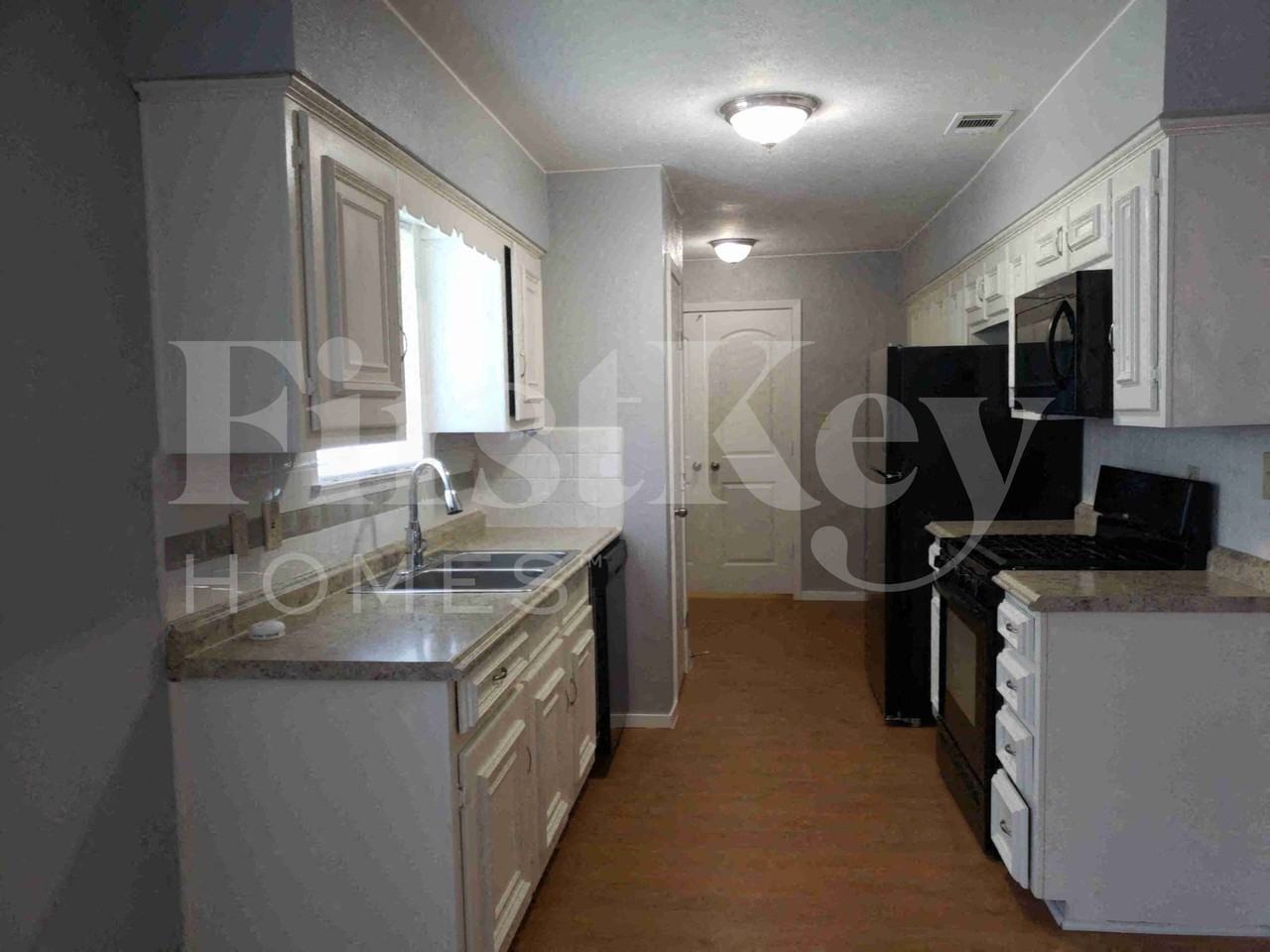 6537 La Grange Dr - Photo 3 of 15