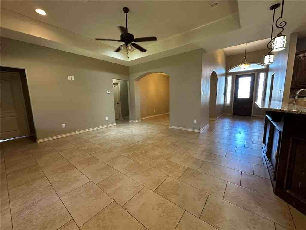 1821 Bay Landing Dr - Photo 2 of 40