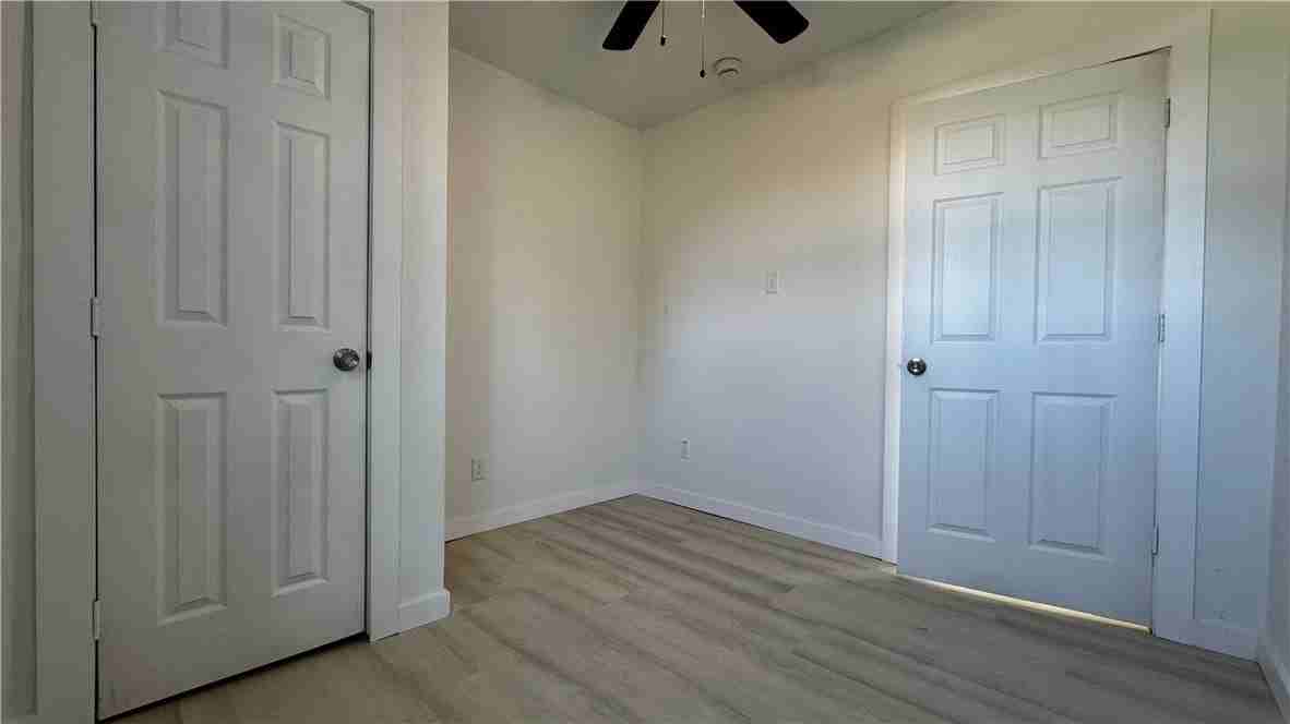 1513 10th St Apt 1 #1 - Photo 5 of 9