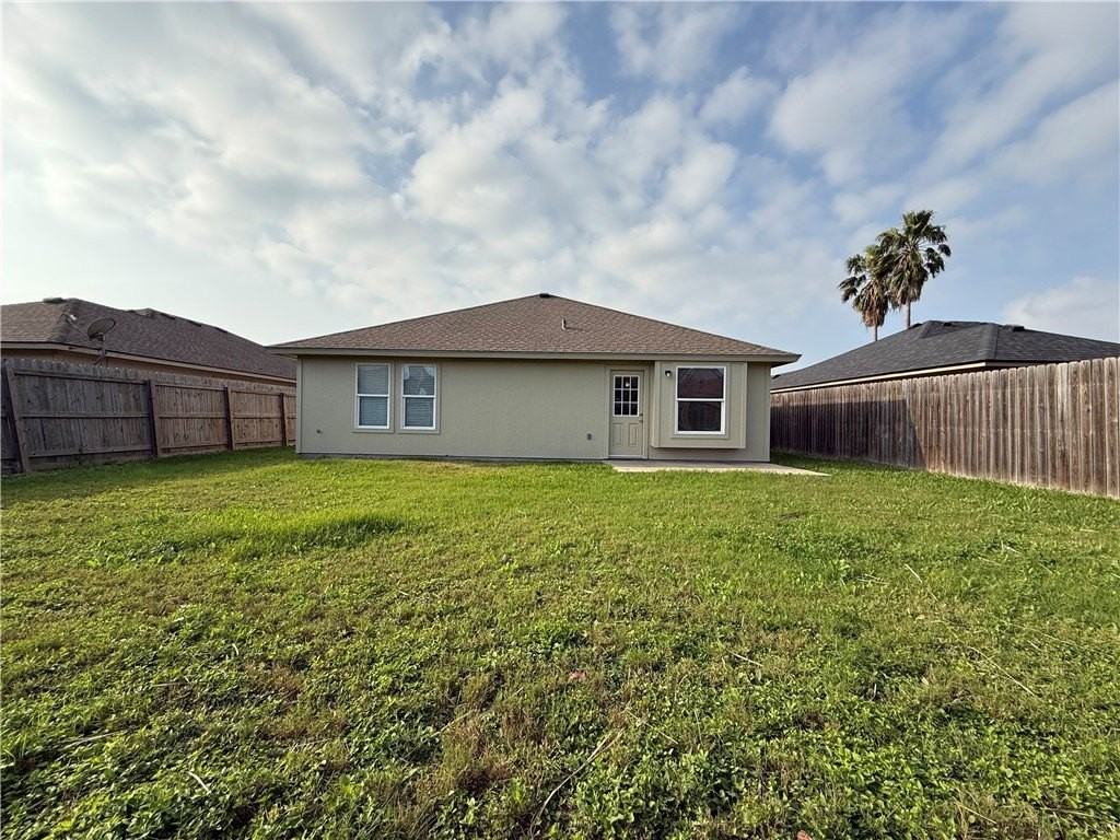 1207 Sacramento - Photo 3 of 3