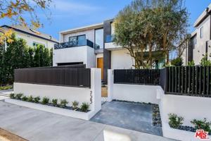 featured image of 723 N Orlando Ave