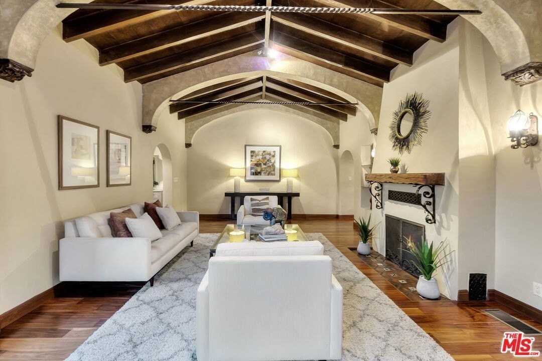 3425 Oak Glen Dr - Photo 2 of 45