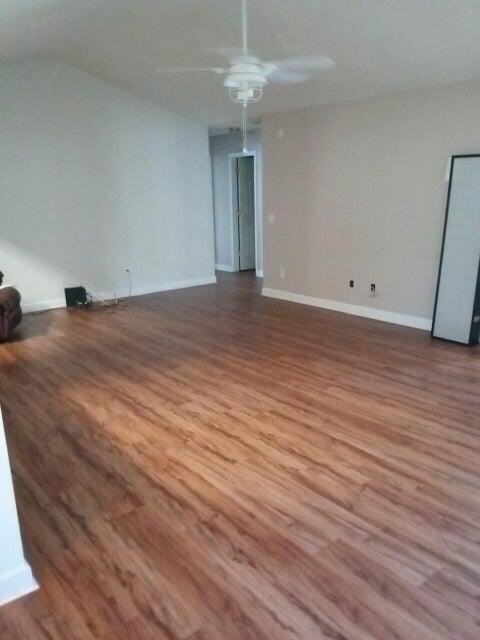 1307 Starling Rd - Photo 2 of 9