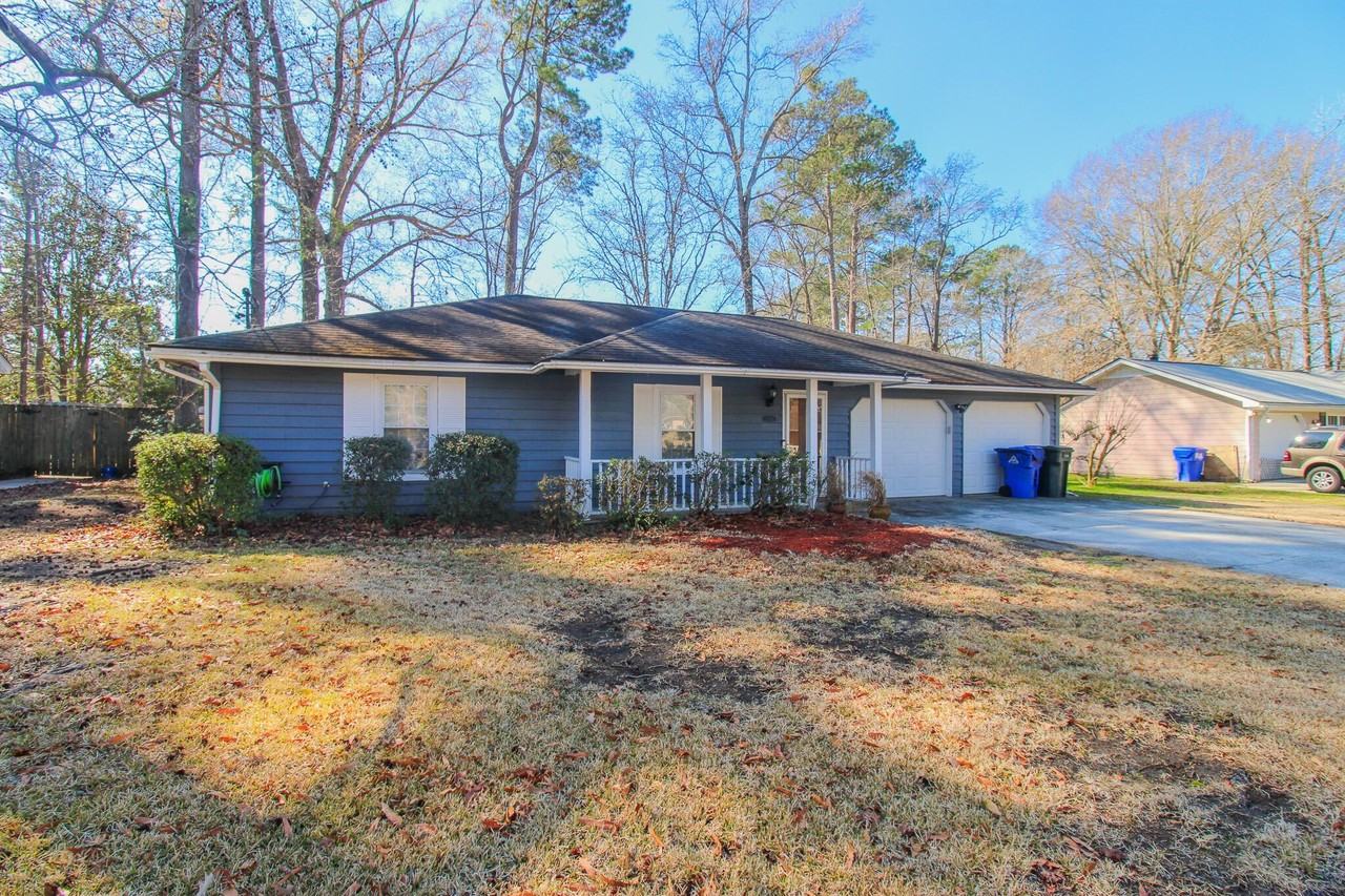 2004 Vestry Dr - Photo 2 of 20