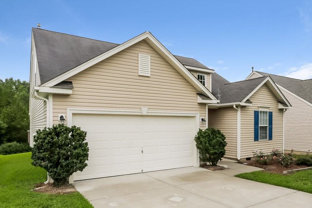 6754 Thistle Down Dr - Photo 4 of 17