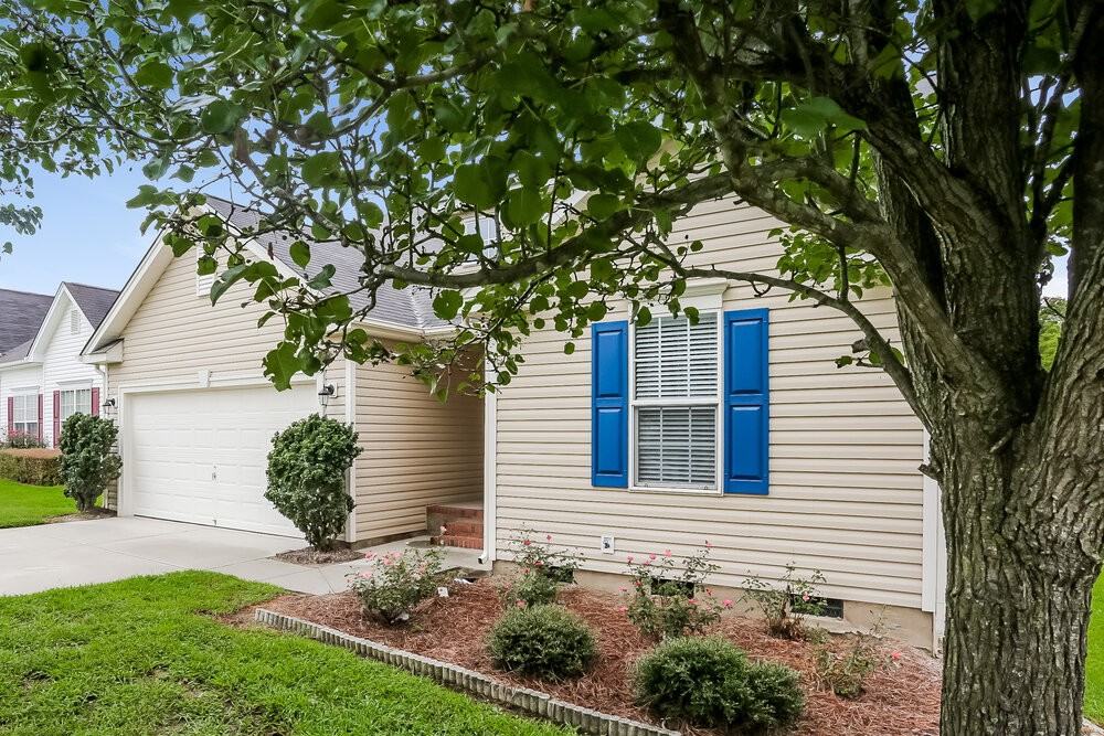 6754 Thistle Down Dr - Photo 5 of 17