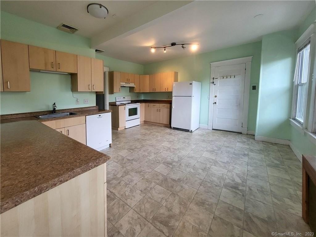 805 Edgewood Ave Unit 3 #3 - Photo 7 of 19