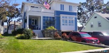 featured image of 19 2nd Ave