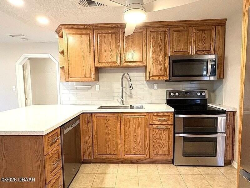 2353 Florida Blvd - Photo 4 of 20