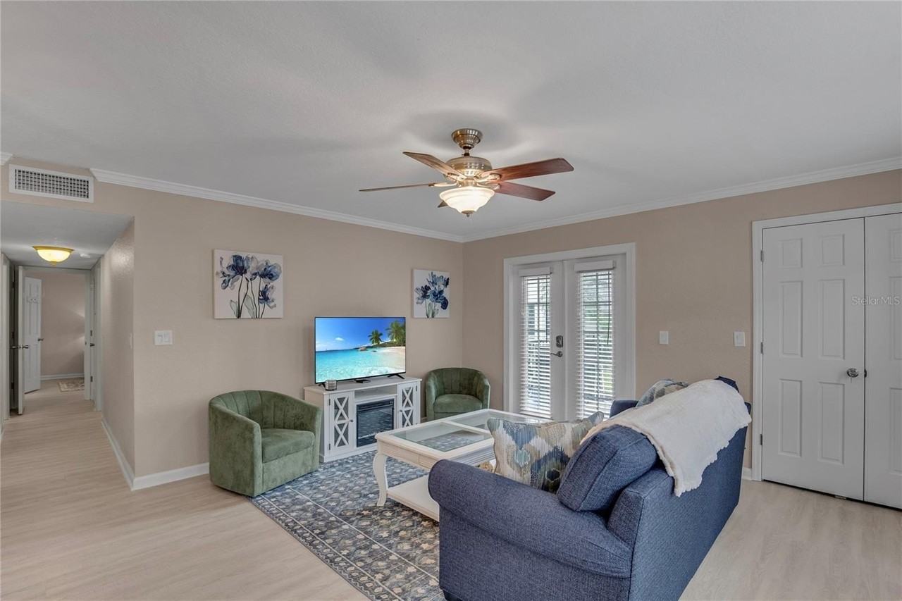 716 Lyndhurst St - Photo 6 of 23