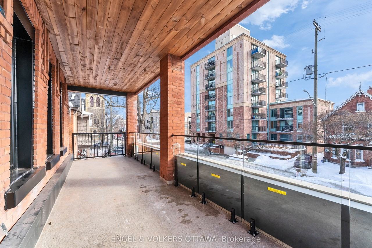 77 Florence Street 5 - Photo 3 of 11