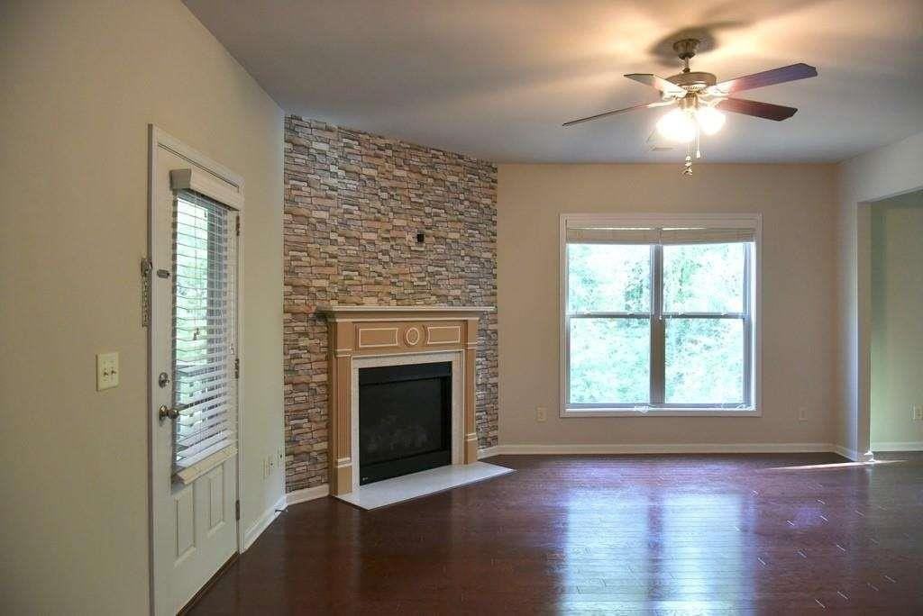 5145 Brierstone Dr - Photo 4 of 34