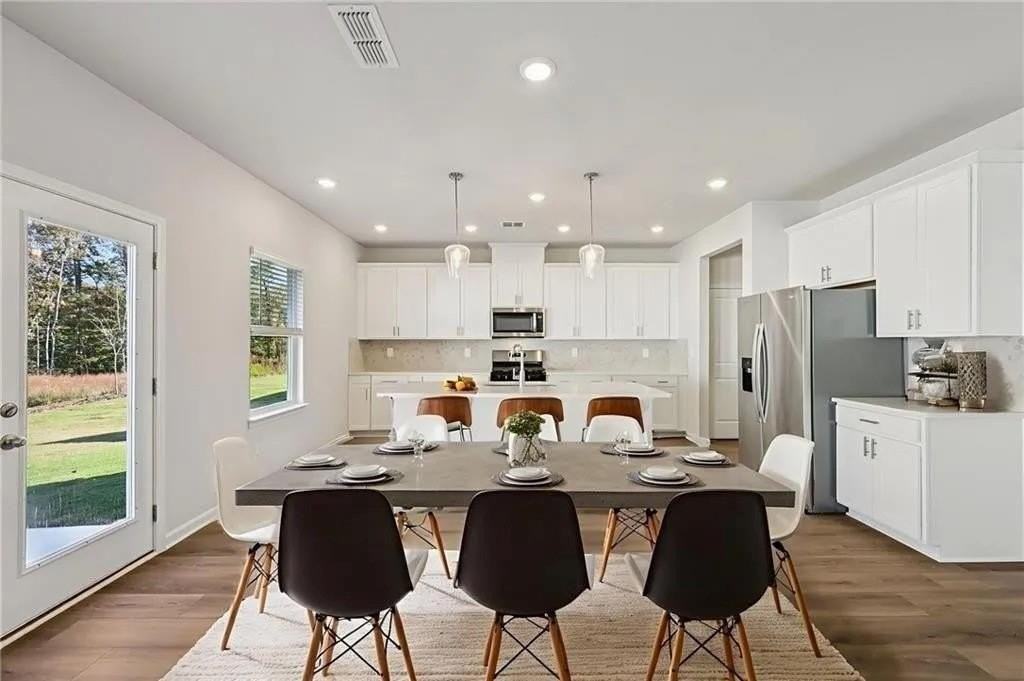 265 Sequoia Ln - Photo 4 of 26