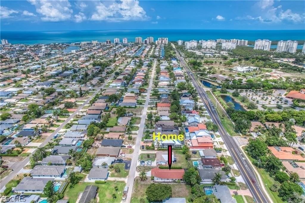 663 110th Ave N - Photo 2 of 34