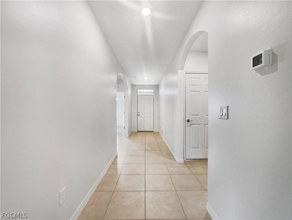 131 Ne 23rd Pl - Photo 3 of 16