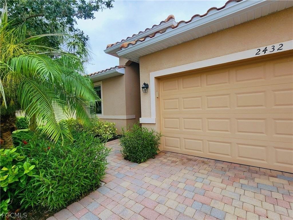 2432 Caslotti Way - Photo 2 of 25