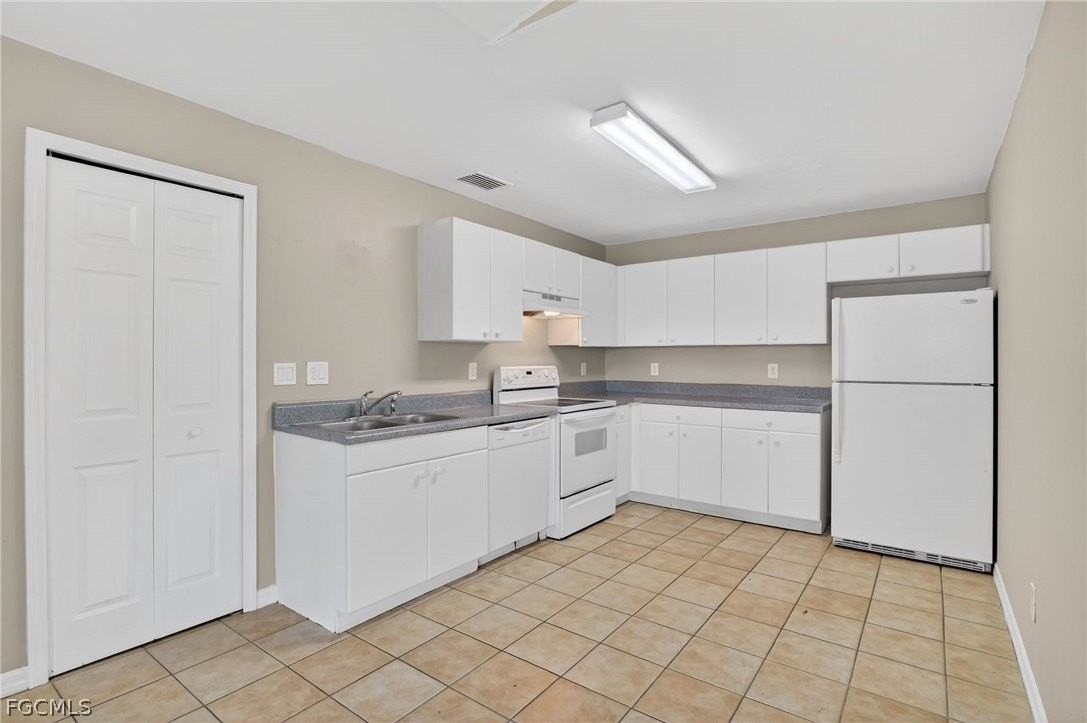 848 Holmes Ave - Photo 6 of 16