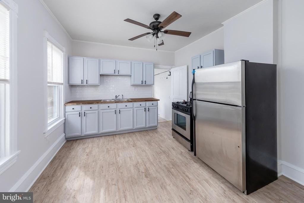 21 Grandview Ave - Photo 6 of 16