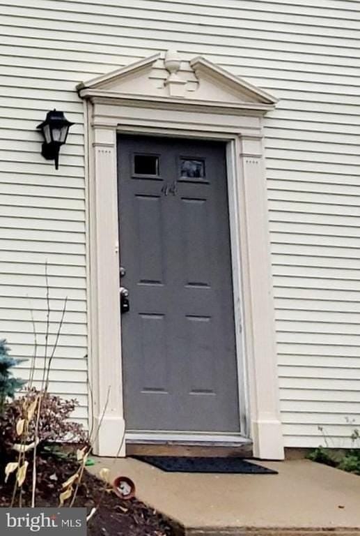 44 Oneill Ct - Photo 4 of 28